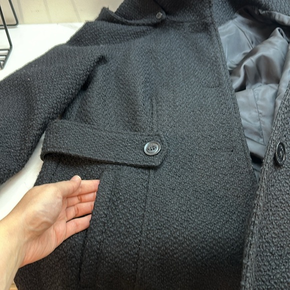 Preloved Esprit Black Coat with Pockets and Hoodie - Picture 7 of 12
